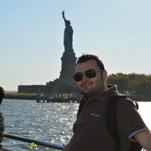 Meet your Posher, Fadi